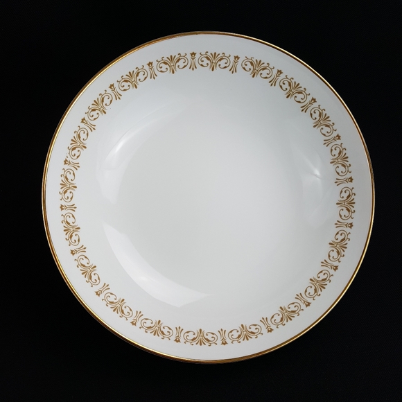 Sheffield 9" Vegetable Bowl - Imperial Gold - Picture 1 of 10